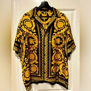 Versace shirt for sell
